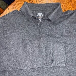ST JOHN’S BAY SIZE X-LARGE MENS DARK GRAY LING SLEEVE POLO SHIRT